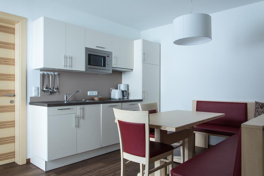 Appartements Plaija Sankt Anton am Arlberg Oda fotoğraf