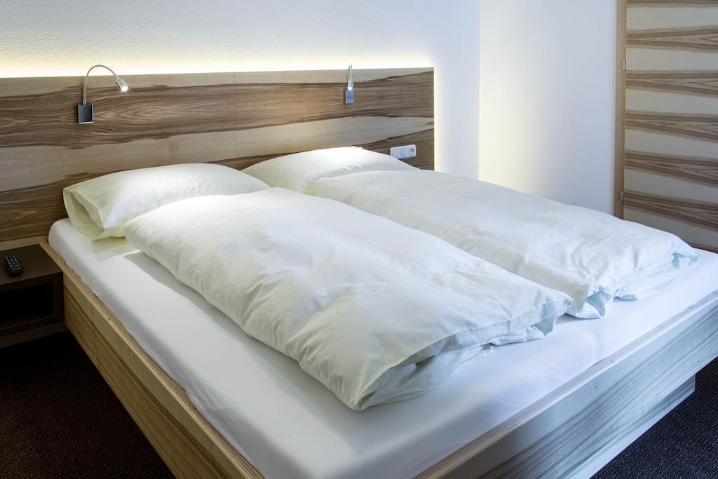 Appartements Plaija Sankt Anton am Arlberg Oda fotoğraf